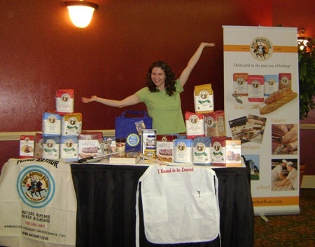 Liz and the prize table