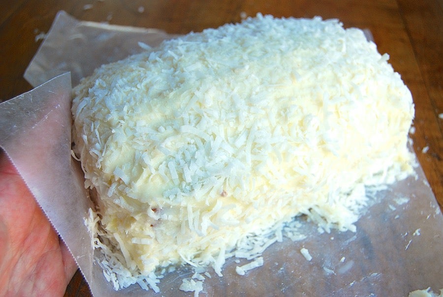 American Baking Down the Decades via @kingarthurflour