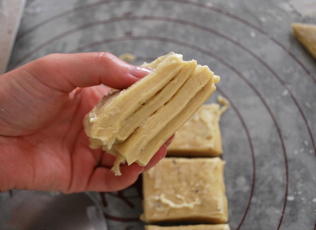 Pull-Apart Breads via @kingarthurflour