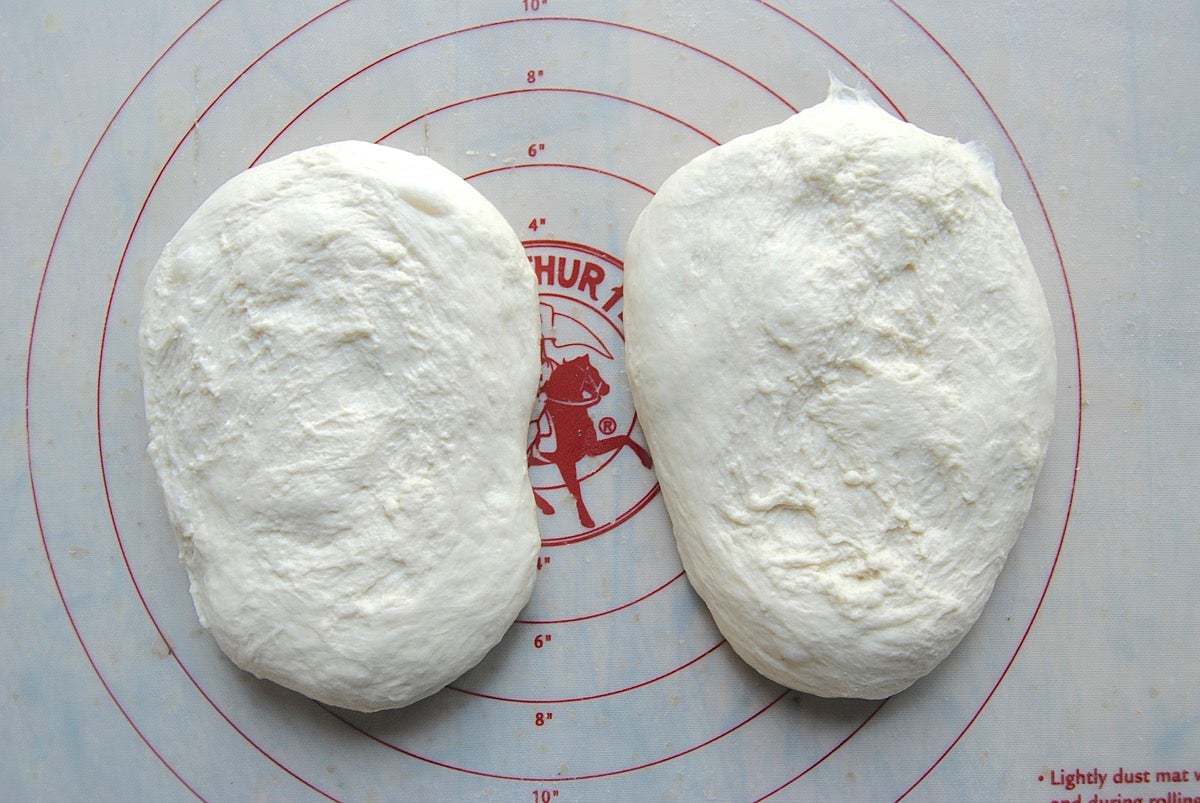 Hot Bread Kitchen via @kingarthurflour