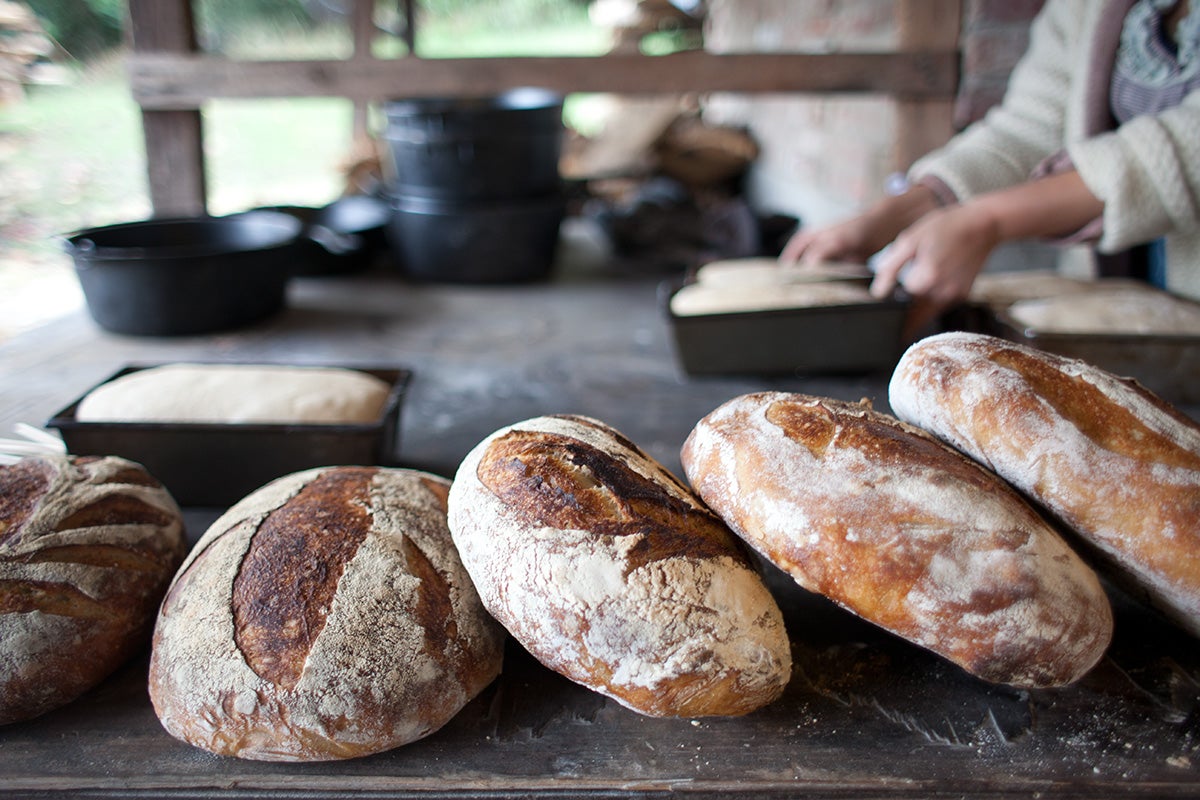 Wood-fired baking via@kingarthurflour