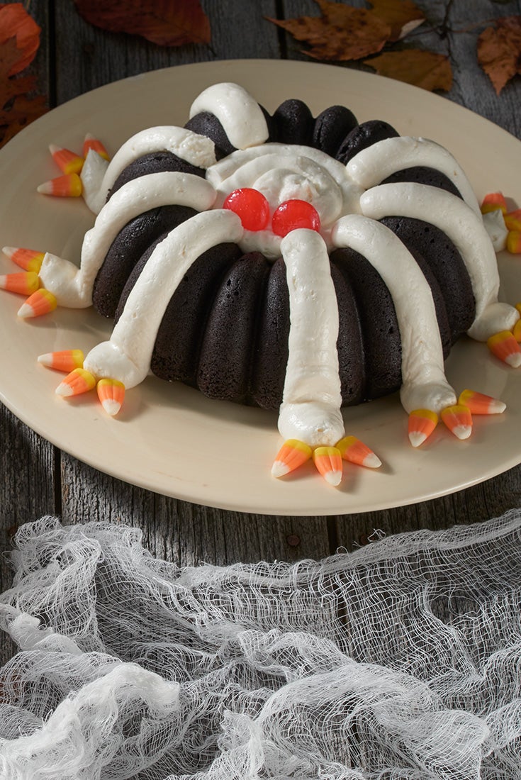 Halloween Spider Bundt via @kingarthurflour