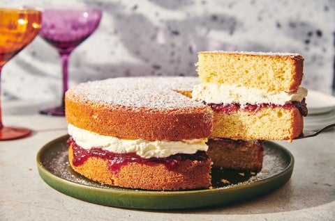 Victoria Cake  - select to zoom