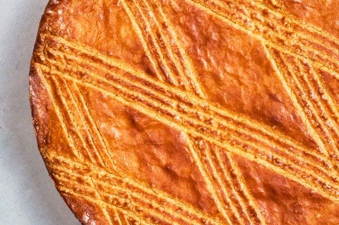 Detail of the top of Gâteau Breton with linework in the bake - select to zoom