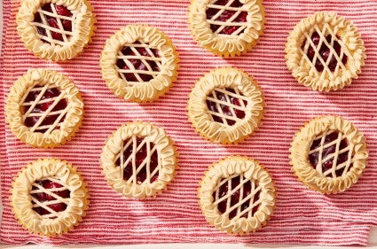 Cherry Pie Cupcakes