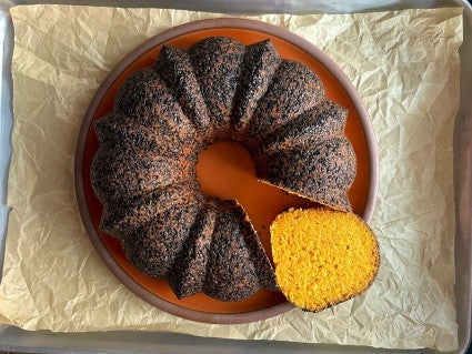 Sliced Bundt cake 