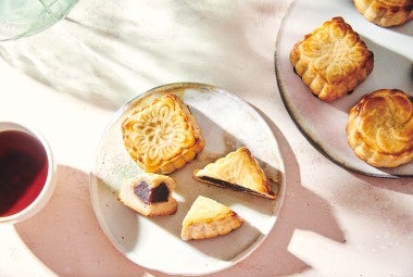 Red Bean Mooncakes